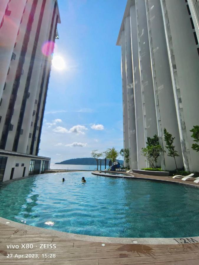 Relaxing Suite @Suzana The Shore Kota Kinabalu Exterior photo
